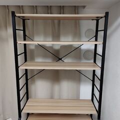 アイアンデスクの画像