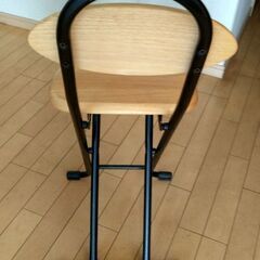 椅子　おりたたみ式の画像