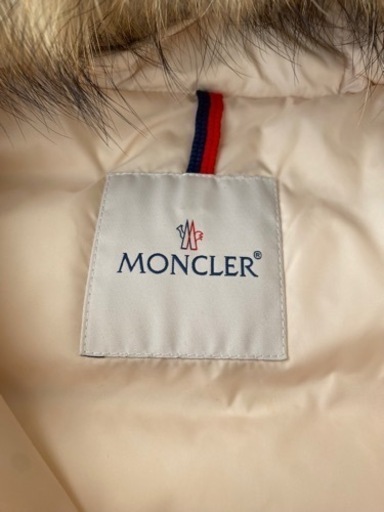 MONCLER ダウンジャケット