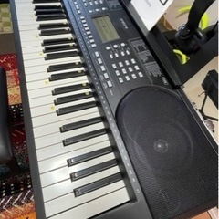 電子ピアノ