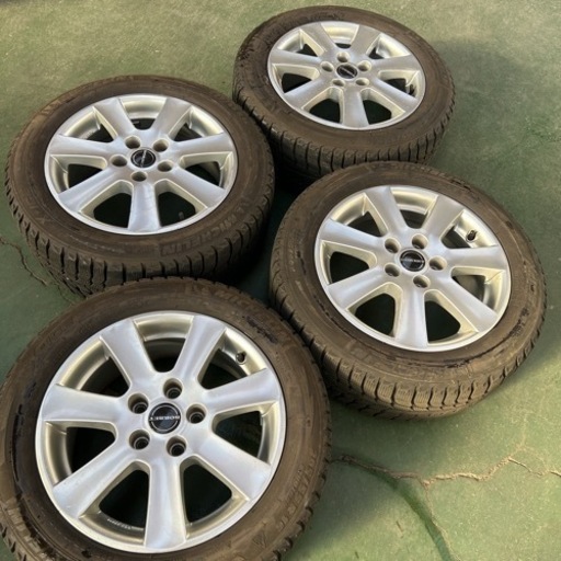 アウディ　スタッドレス　205ー55ー16