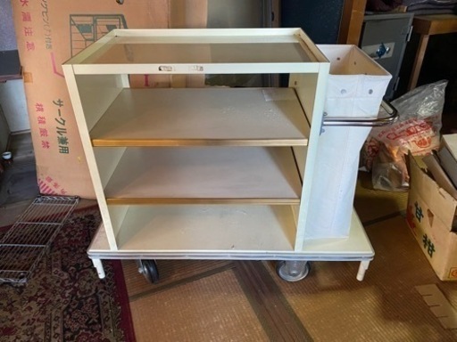 料理運び用台車8台