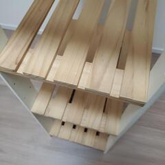 木製チェスト　棚の画像