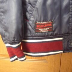 ブルークロース　　ジャンバーの画像