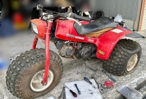 ホンダ　atc110 3輪バギー