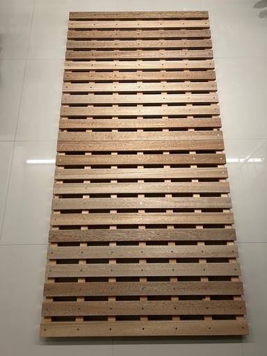 木製スノコ　（980mm×950mm×60mm）×２台　大工製作