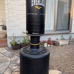 エバーラスト　自立式パンチングバッグ EVERLAST Powercore 屋内用サンドバッグ 高耐久 フィットネス トレーニング 空手 キックボクシング