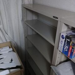 【譲渡予定者決定しました】スチール製本棚　※同じものが6点あります