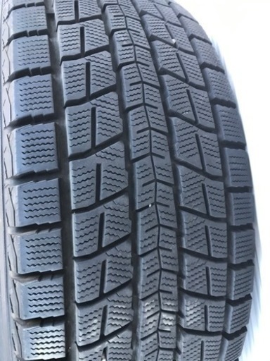プラド　ハイラックス　スタッドレス　265/70 R16 ダンロップ