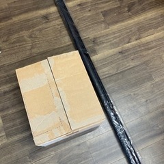 中古　TAXAN プロジェクターU6-112と60インチスクリーンの画像