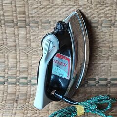 【1週間  ¥800】レトロアイロン【hhg-1002】スタジオ...