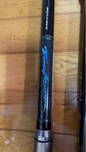 タマンモンスター8号　遠投竿　リール、ピトン付き