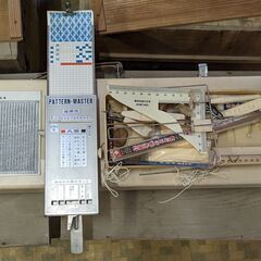 編み機（コロナ, CH-1000）の画像