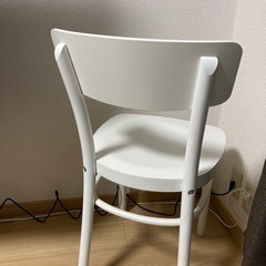 白色チェア