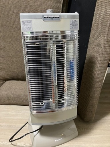 ヒーター　ストーブ　遠赤外線