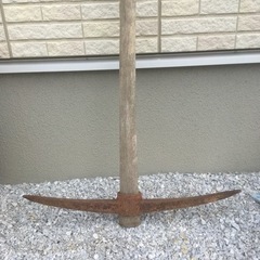ツルハシ