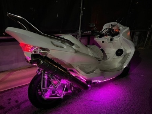 LEDピンク‼︎ スピーカー4発‼︎ 【YAMAHA マジェスティ】オール