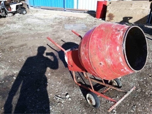 コンクリートミキサー