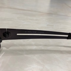 POLICE メガネの画像