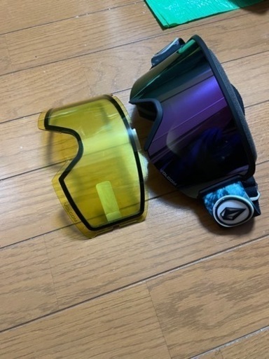 【新品、未使用】スノーボード  ゴーグル（スペアレンズ付き）