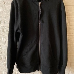 iod ジップパーカー Lサイズの画像