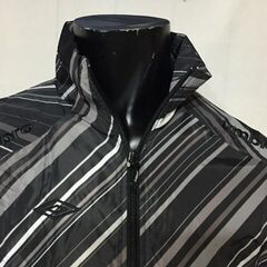 A03-11 新品 UMBRO アンブロ 人気の定番商品 ウインドジャケット ウインドブレーカー 春夏秋 オールジャンルスポーツ UCS4140 ブラック Ｍの画像