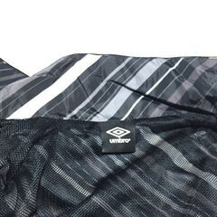 A03-11 新品 UMBRO アンブロ 人気の定番商品 ウインドジャケット ウインドブレーカー 春夏秋 オールジャンルスポーツ UCS4140 ブラック Ｍの画像
