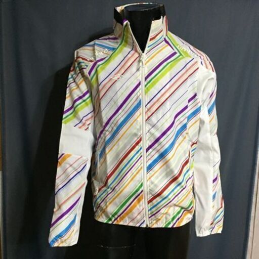 A03-04 新品 UMBRO アンブロ 人気の定番商品 ウインドジャケット ウインドブレーカー上 春夏秋 UCS4140 ホワイト Lサイズ