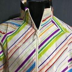 A03-04 新品 UMBRO アンブロ 人気の定番商品 ウインドジャケット ウインドブレーカー上 春夏秋 UCS4140 ホワイト Lサイズの画像
