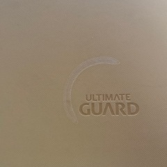 TCGデッキケースの画像