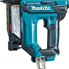 マキタ(Makita) 充電式ピンタッカ 18V 本体+ケース 　美品　工具　箱付き