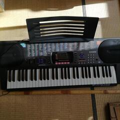 ジャンク品　　CASIOのキーボード