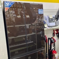 ⭐️TOSHIBA ⭐️ 555L冷蔵庫　2015
