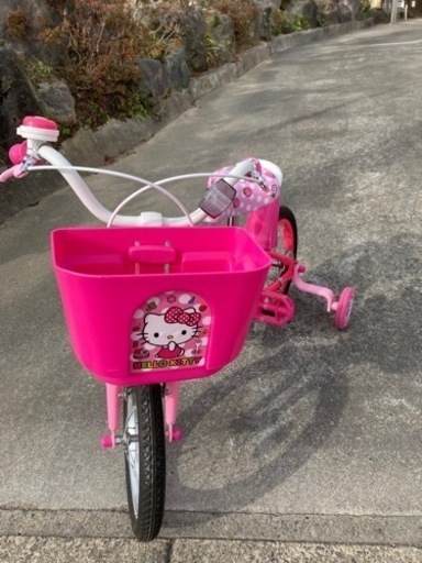 美品HELLO KITTY14インチ傷サビ等は見受けられません。