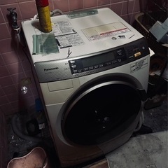 Panasonicドラム式洗濯機　NA-VX7200L
