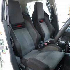 スポーティー感が溢れてる、MT車の画像