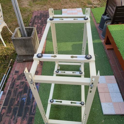 エアコン室外機　2段積み棚