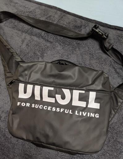 DIESEL ディーゼル　ショルダーバッグ