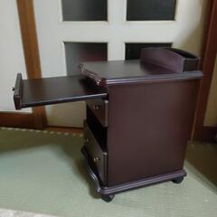 木製　電話台（キャスター付き）の画像