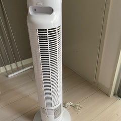 アイリスオーヤマ　タワーファン　スリム　（３０日まで！）の画像