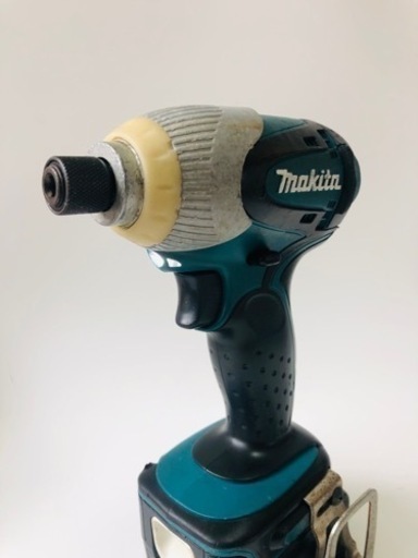 マキタ　インパクトドライバー　TD130D 中古動作品　本体のみ