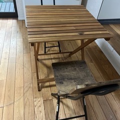今月中の引き取り　テーブルandチェア