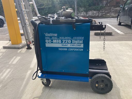 中古品△YASHIMA(ヤシマ)　半自動溶接機　YMI-220D