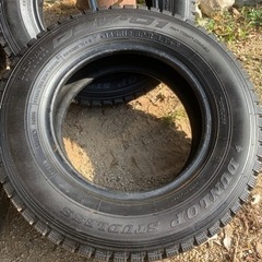 軽自動車用スタッドレスタイヤ 4本セットの画像