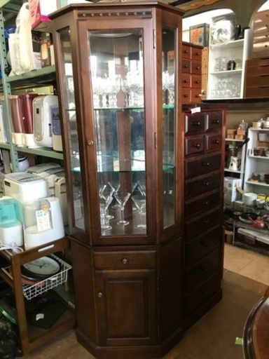 美原店　隙飾棚　コーナーキャビネット