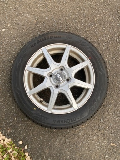 スタッドレスタイヤホイール付き