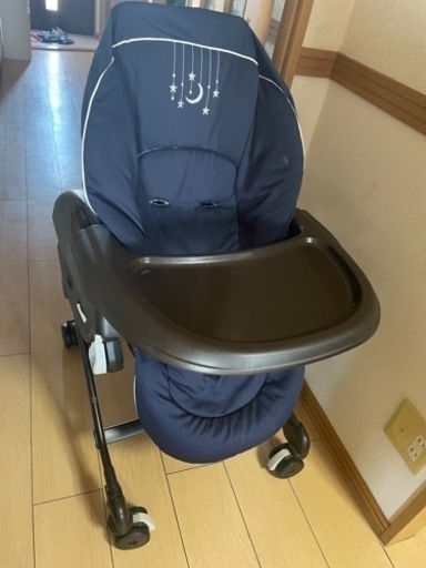 ベビーチェアー