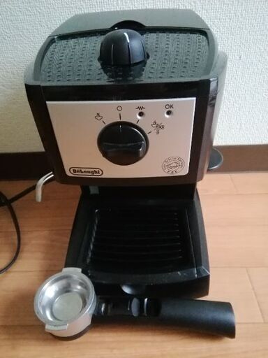 デロンギ エスプレッソ カプチーノメーカー EC152J
