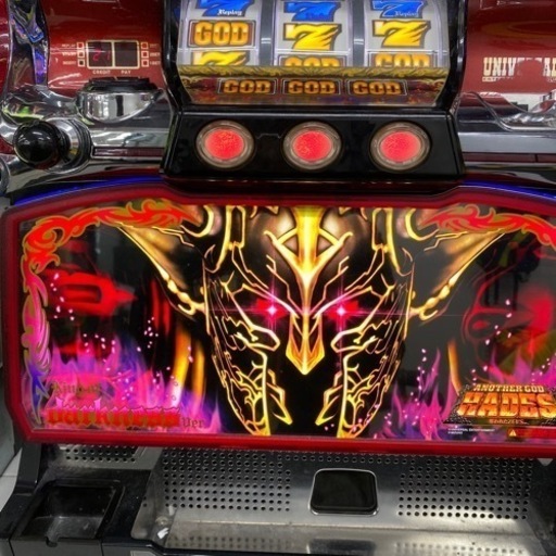 スロット実機 GOD HADES