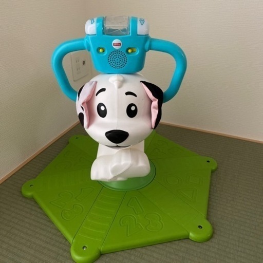 フィッシャープライス はずむ! まわる! バイリンガルわんわん